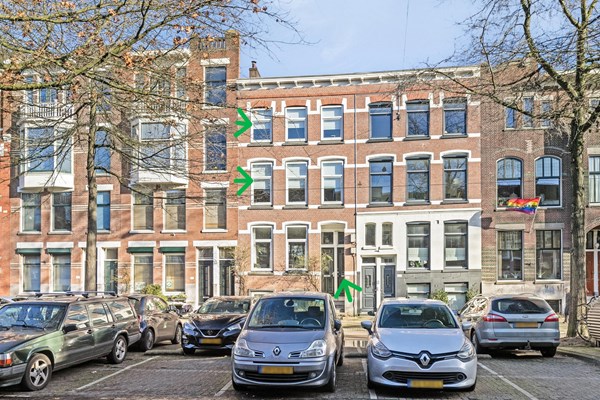 Te koop: Licht en ruim gerenoveerd appartement, 4 slaapkamers, riant dakterras en kelder aan de Claes de Vrieselaan 38B, Rotterdam